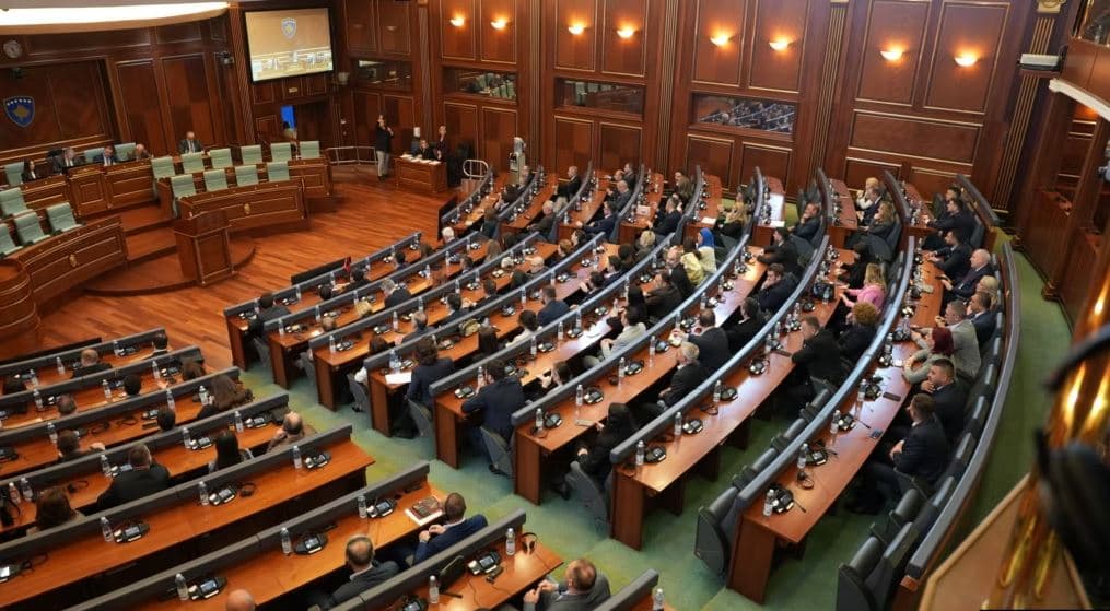 Kuvendi mblidhet të premten, në rend dite dërgimi i FSK-së në Gaza