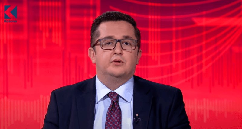 Mustafa: Nafta në Maqedoni 1.55 euro, mos lsho pe Albin - sa ma të larta çmimet ma shumë po të votojnë!