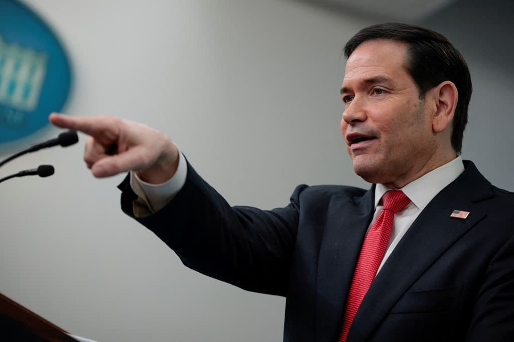 Marco Rubio kritikon regjimin iranian, Trump “zemërthyer” nga abuzimet